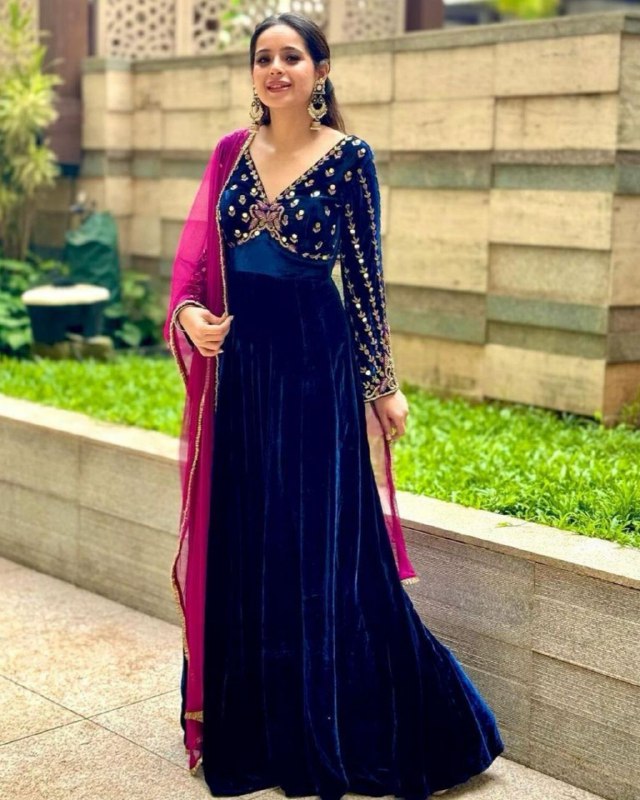 Ready To Wear Malmal Velvet Sequence Work Neavy Blue Gown With Pink Dupatta