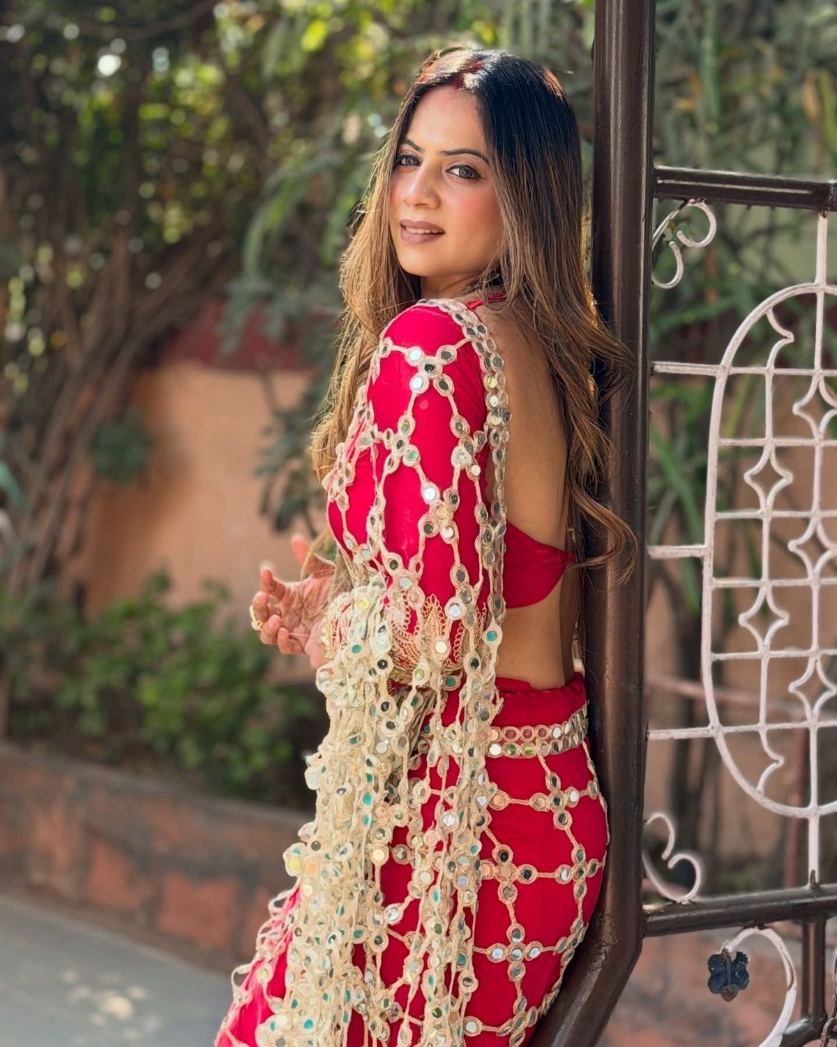 Exclusive Red Fendy Silk Mirror Work Saree With Blouse