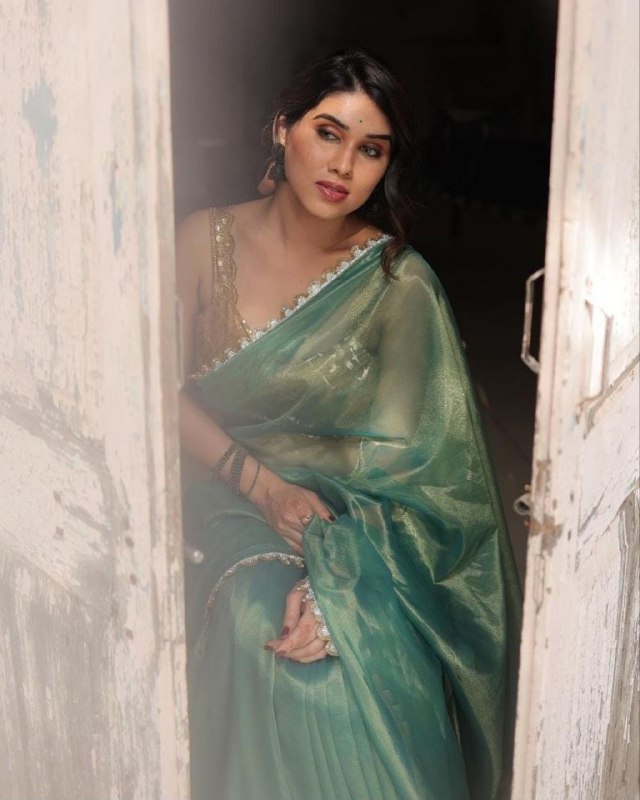 Designer Sea Green Tissue Silk Lace Work Saree With Blouse