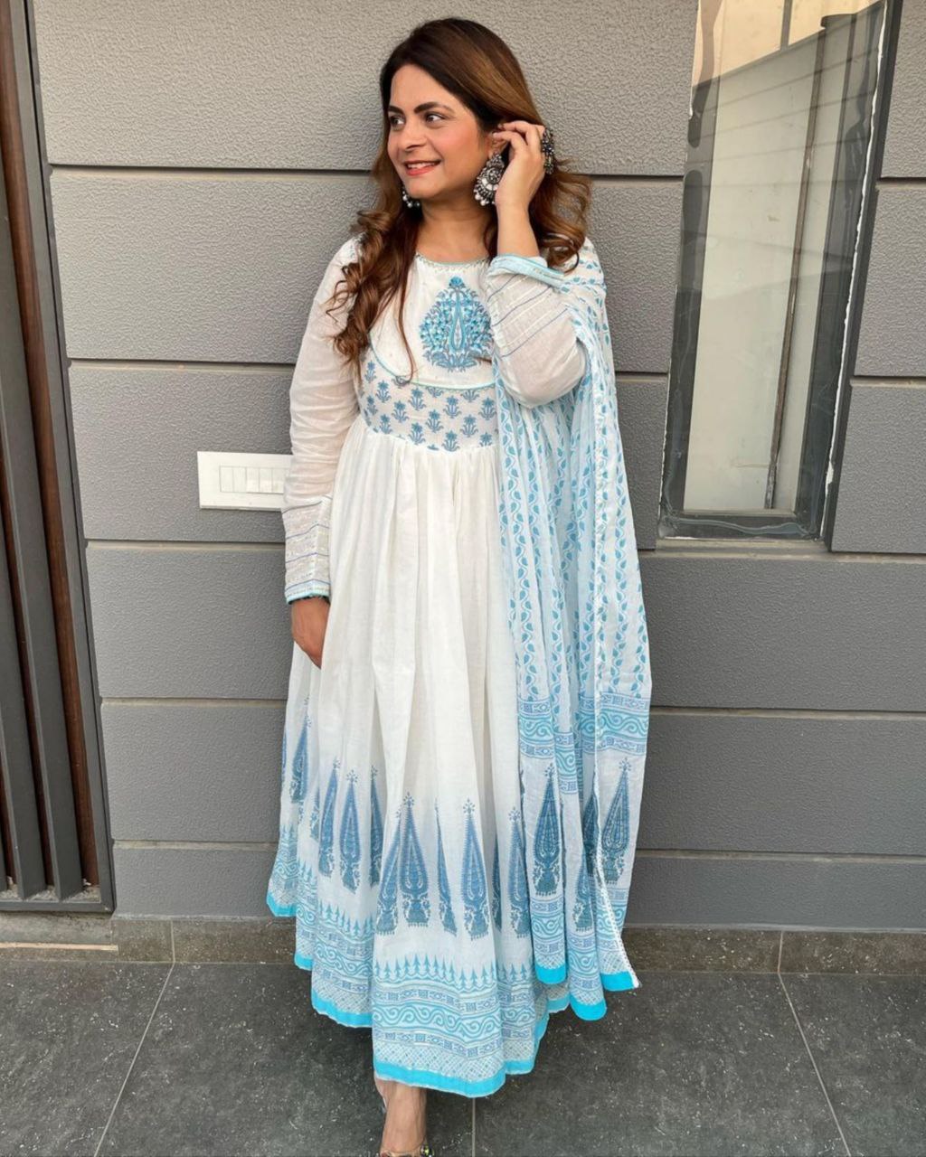 Premium White Heavy Faux Georgette Embroidery Gown Set With Dupatta
