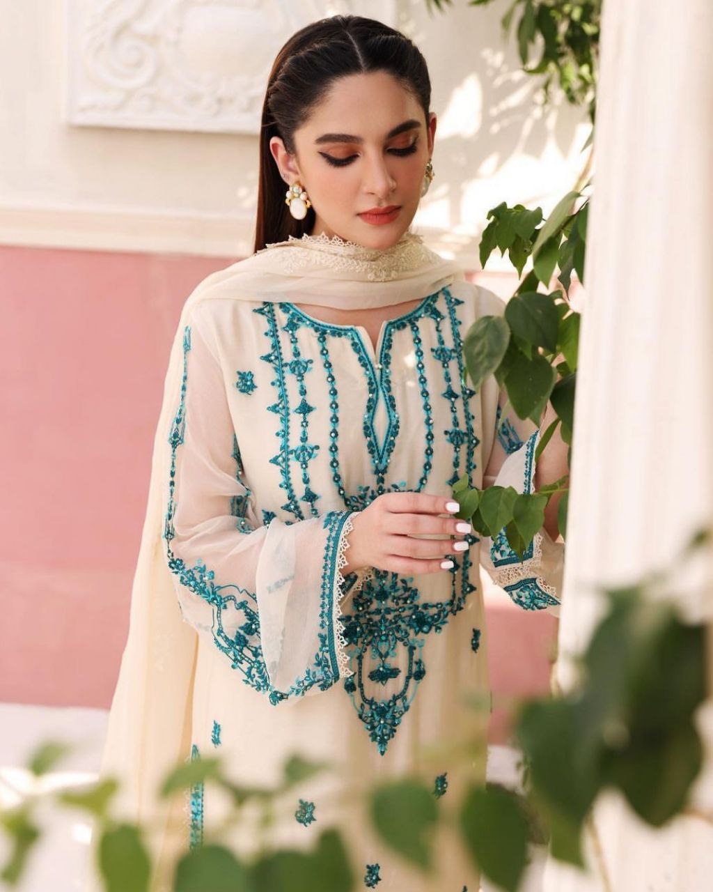 Ready To Wear Cream Pure Georgette Embroidery Work Pakistani Suit With Dupatta