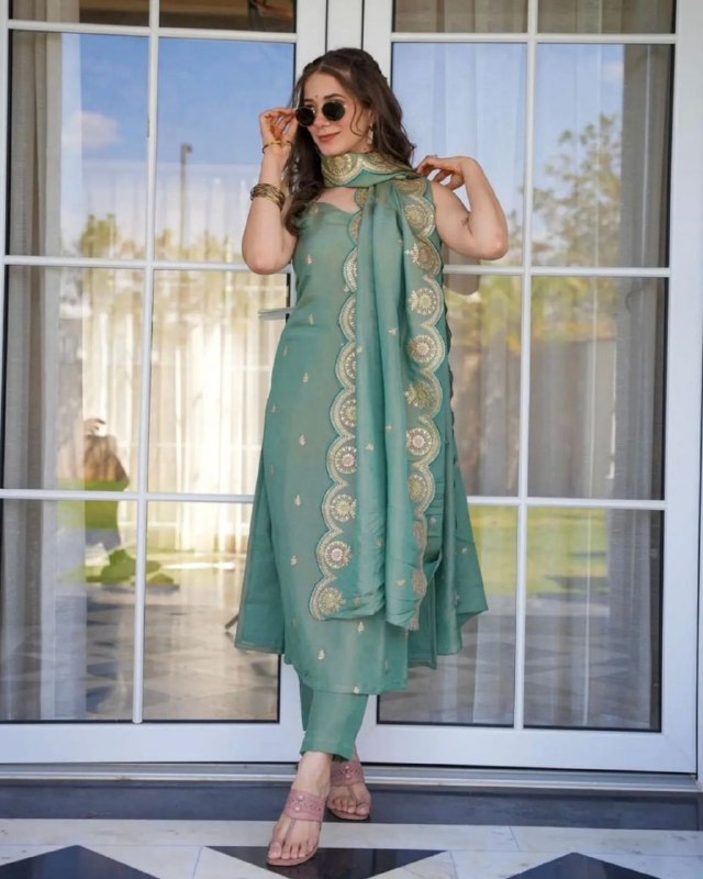 Ready To Wear Pastel Green Chinon Silk Embroidery Work Pant Suit With Dupatta