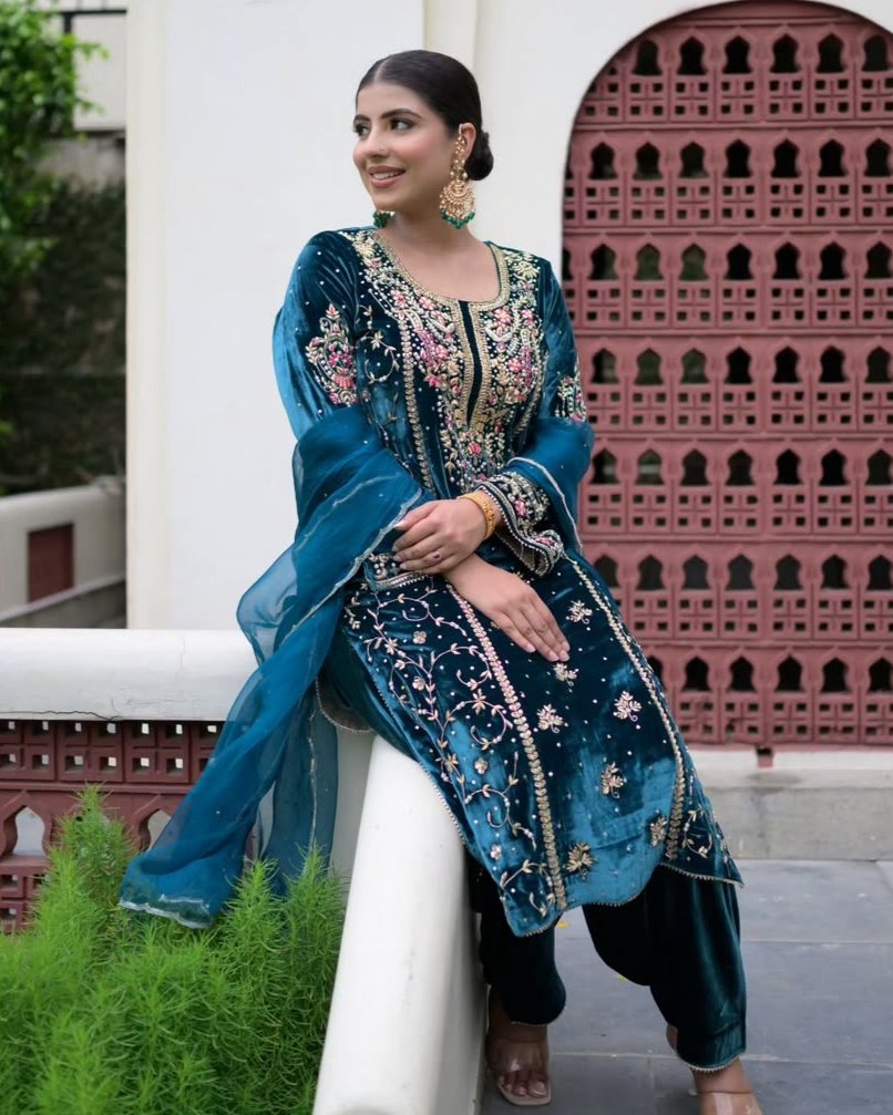 Exclusive Teal Blue Premium Velvet Pant Kurti With Dupatta