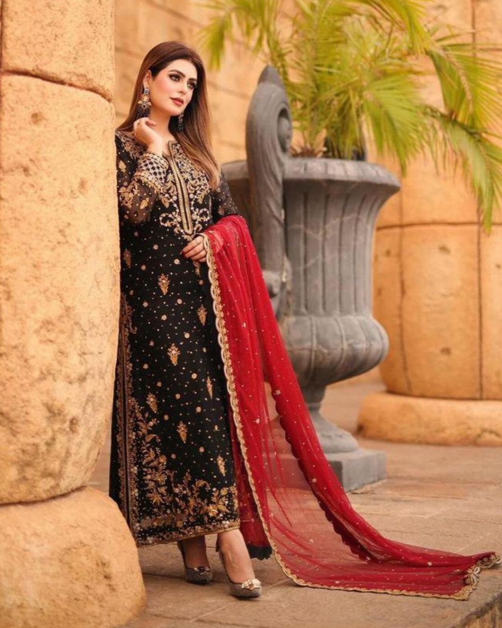 Exclusive Black Georgette Embroidery Work Pakistani Suit With Red Dupatta