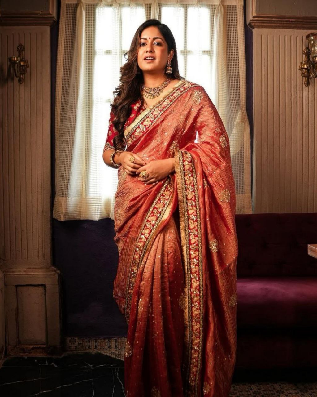 Red Banarasi Thread Work Saree With Blouse