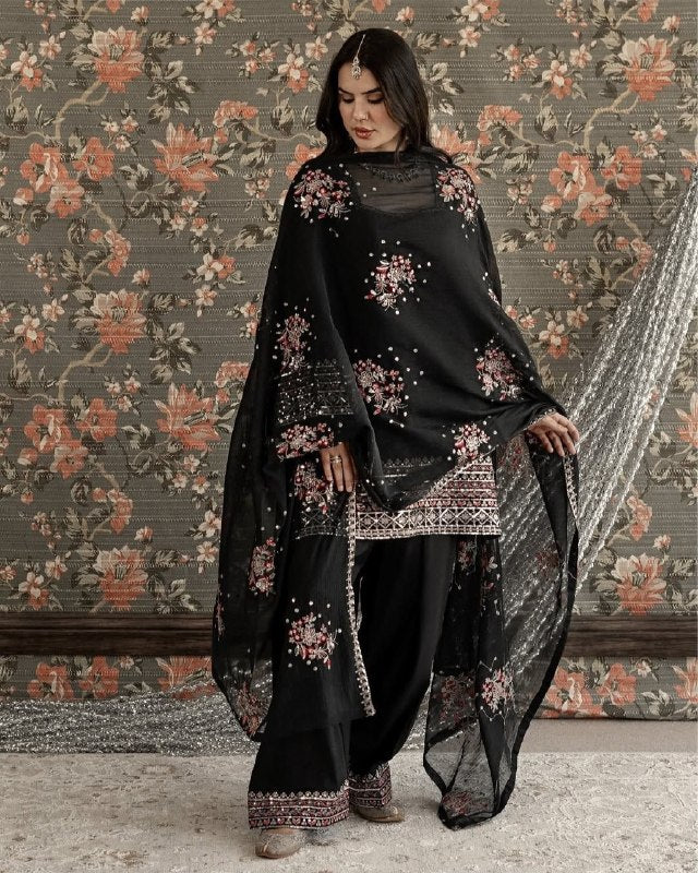 Ready To Wear Black Natural Crep Embroidery Farshi Salwar Kurti With Dupatta
