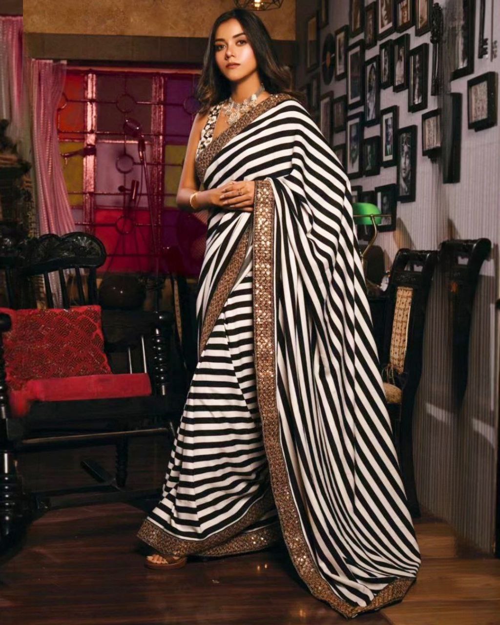 Designer White-Black Faux Georgette Digital Print Work Saree With Blouse