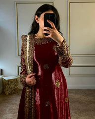 Ready To Wear Jimmy Choo Silk With Embroidery Work Pakistani Suit With Dupatta