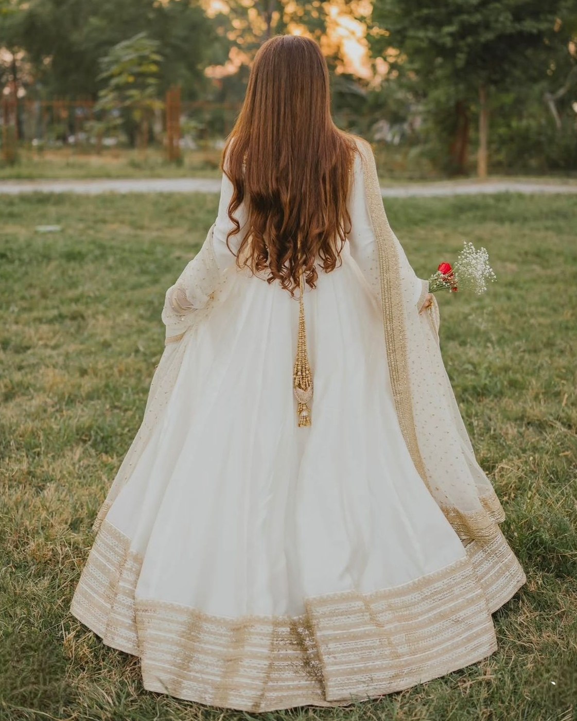 Exclusive White Chinon Silk Embroidery Gown Pent Whit Dupatta