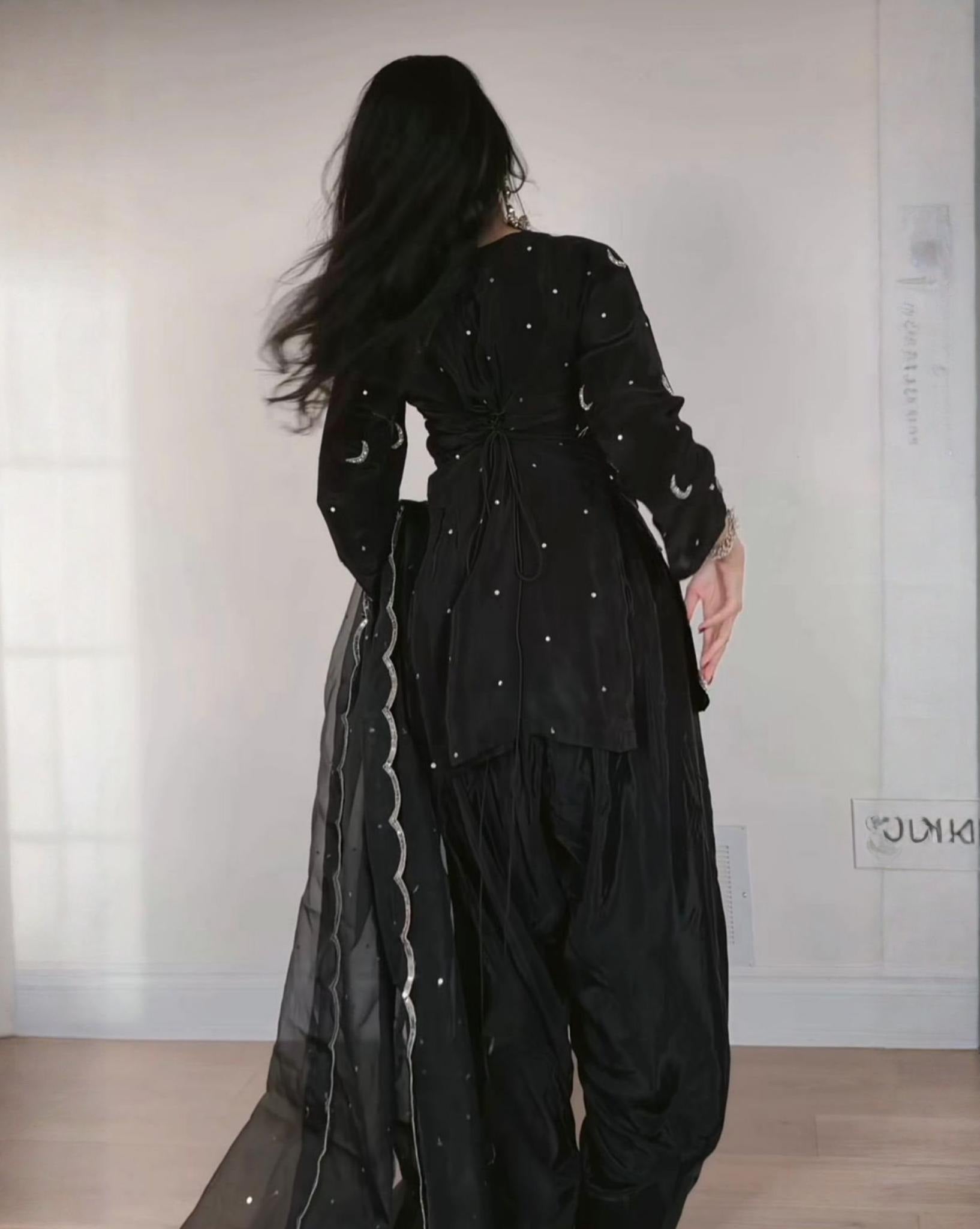 Exclusive Black Natural Crep Farshi Salwar Suit With Dupatta